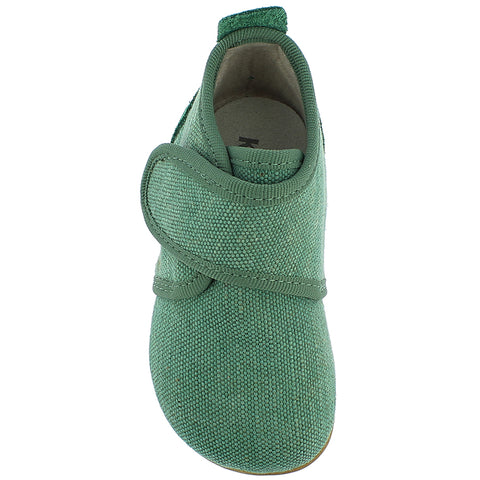 Comfortable and stylish LIVING KITZBÜHEL Hausschuh 3120-444 in kaktus green, perfect for cozy evenings at home