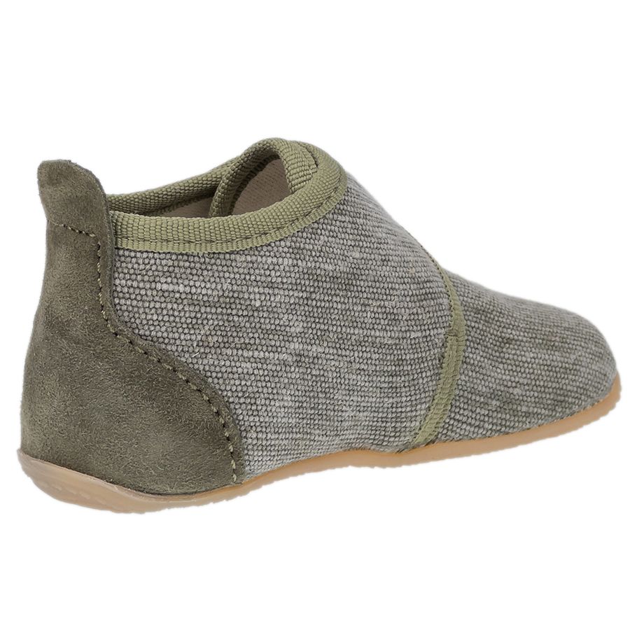 Comfortable and stylish LIVING KITZBÜHEL Hausschuh 3922-420- khaki slipper