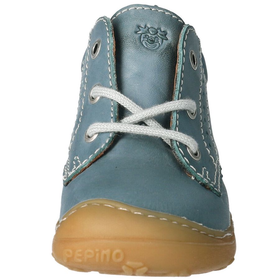  Close-up of the sole of RICOSTA Knöchelschuh KELLY - rauchblau highlighting the durable and slip-resistant outsole 