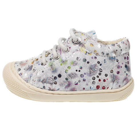 Front view of white and grey NATURINO Halbschuh COCOON