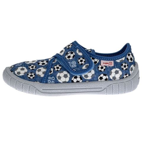 A comfortable and stylish blue and grey SUPERFIT Hausschuh BILL 279-840 Fußball slipper