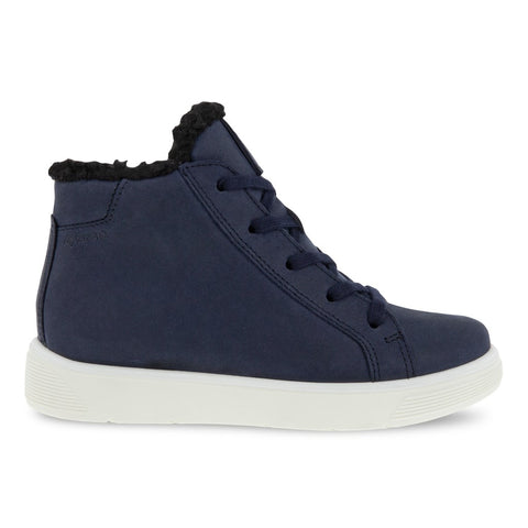 Dark blue ECCO GORE-TEX ankle shoe with model number 705283-02303, known as STREET TRAY, designed for ultimate comfort and style