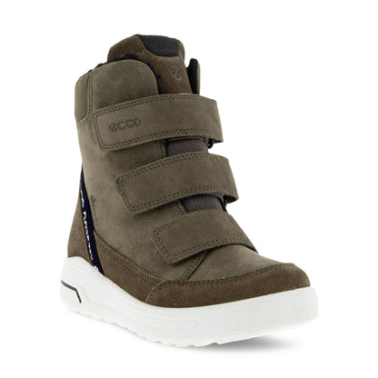 A pair of olive ECCO GORE-TEX Stiefel URBAN SNOWBOARDER boots with style 722332-60230