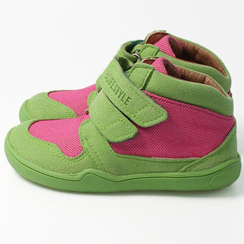 bLIFESTYLE Barfußschuh Knöchelschuh LUCHS in apfel and pink colors, a comfortable and stylish barefoot shoe for outdoor activities