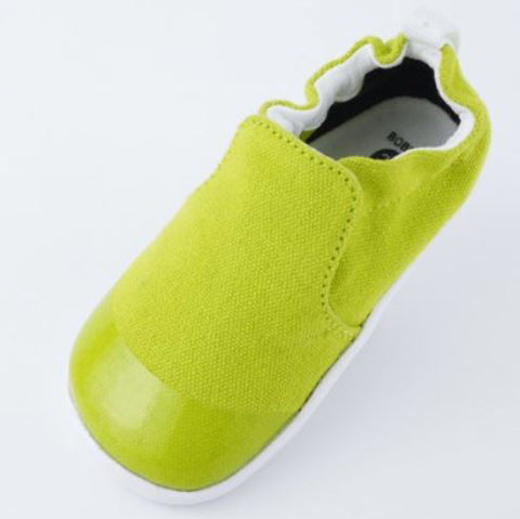 Side view of BOBUX PreWalker XP SCAMP 501704 lime baby shoes with flexible sole