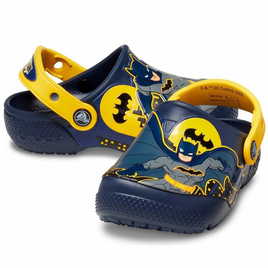 CROCS BATMAN PATCH CLOG 207470-410 - navy shoes with yellow Batman logo on navy background