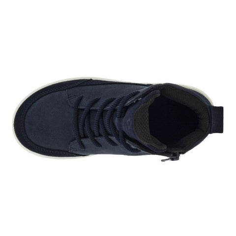 ECCO GORE-TEX Stiefel URBAN SNOWBOARDER 722322-51142 - dunkelblau standing on a snowy surface