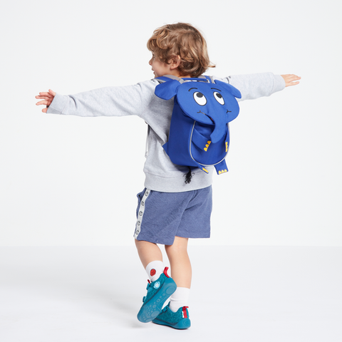  Mit reflektierenden Elementen für mehr Sicherheit im Straßenverkehr
###