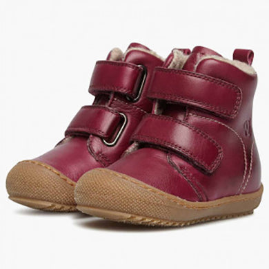 NATURINO Stiefel BUBBLE - beere in a beautiful deep berry color, perfect for stylish and comfortable winter wear for kids