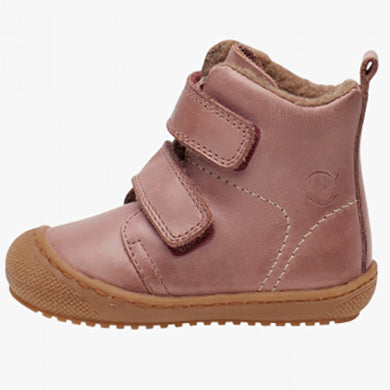 NATURINO Stiefel BUBBLE - altrosa in size 22 for young girls playing in the park 