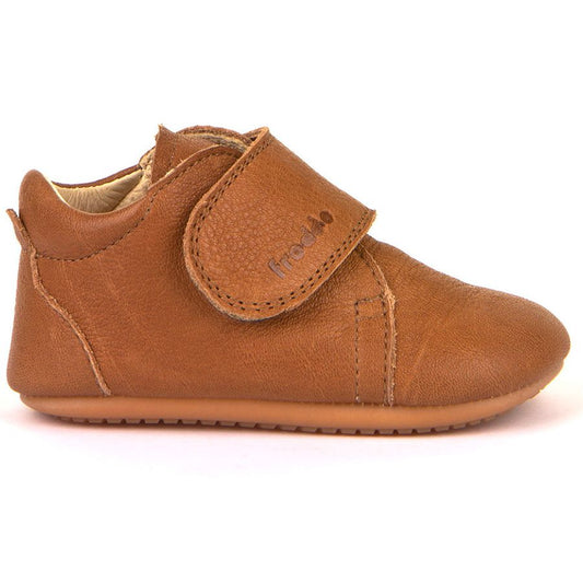 Brown leather FRODDO PreWalker G1130005-4 shoes with stitching detail and soft sole