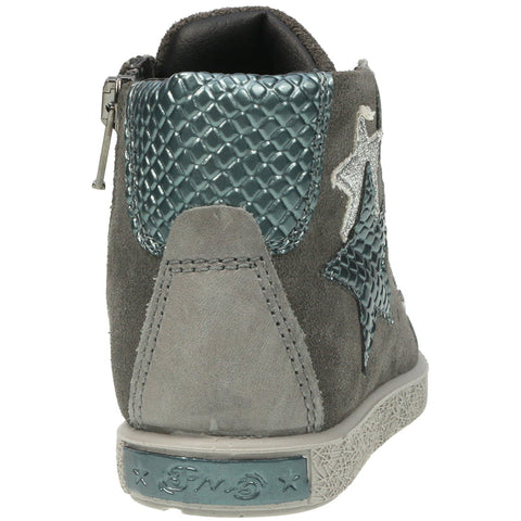 
Close-up of PRIMIGI GORE-TEX Knöchelschuh 85751 showing durable construction and stylish design