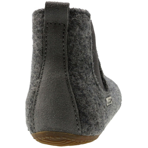 Classic and stylish LIVING KITZBÜHEL Hüttenschuh 3064-610 - grau slip-on slippers with grey color and traditional design