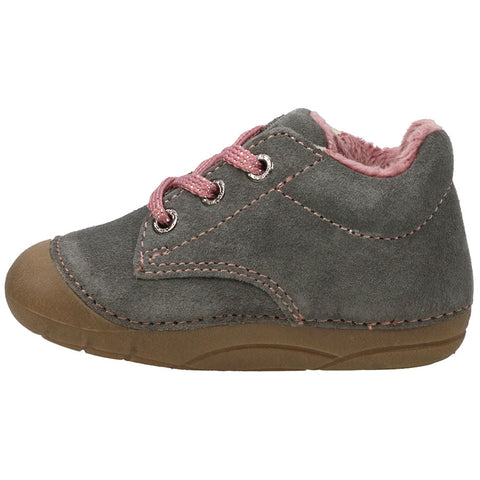Soft and warm prewalker shoes for babies in grey and pink