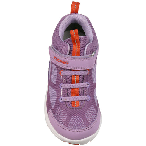 Close-up of VIKING GORE-TEX Knöchelschuh VINDEREN MID GTX showing the waterproof and breathable material