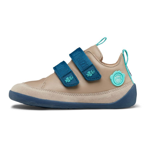Sustainable and eco-friendly barefoot shoe for kids