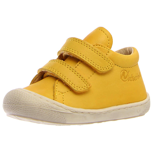 NATURINO Halbschuh COCOON II - gelb: Kinderfreundliche gelbe Halbschuhe mit Klettverschluss und rutschfester Sohle