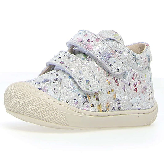 White and grey NATURINO Halbschuh COCOON with Fantasy design, perfect for kids' outdoor activities and casual wear