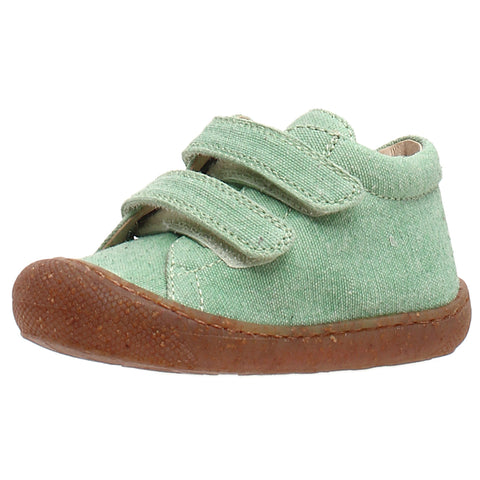 Close-up image of NATURINO Halbschuh COCOON ORGANIC in mint color, made with vegan materials for eco-conscious consumers