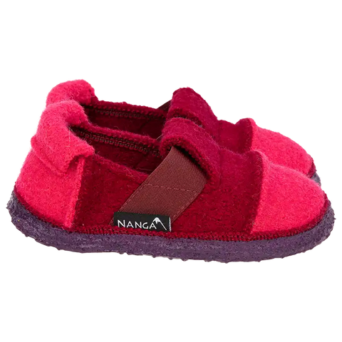 NANGA Hausschuh 01-0010 44 bordeaux-magenta, a comfortable and stylish slipper in deep red and magenta colors, perfect for indoor relaxation and comfort