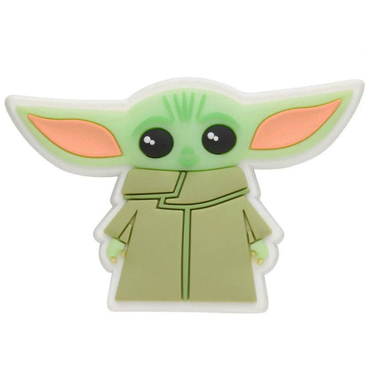 Baby Yoda CROCS Jibbitz in grün und weiß, ca 3,5 cm x 2,5 cm, ohne Blinkerfunktion